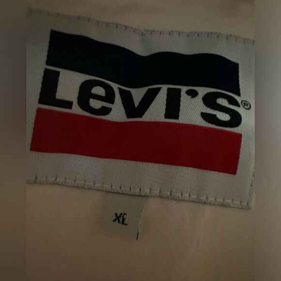 LEVI’S Nora WindbreakerWomen's Clothing Scallop Shell - Picture 5 of 7